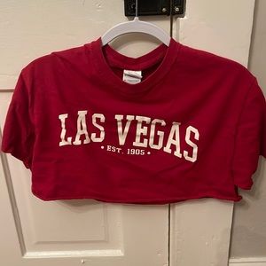 Gildan Las Vegas cropped tee